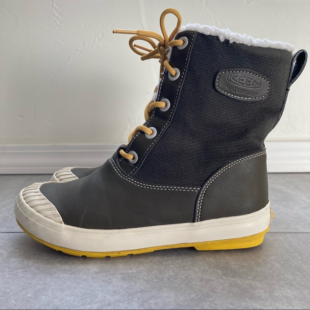 KEEN Elsa Waterproof Beluga Winter Boots, Size 5.5